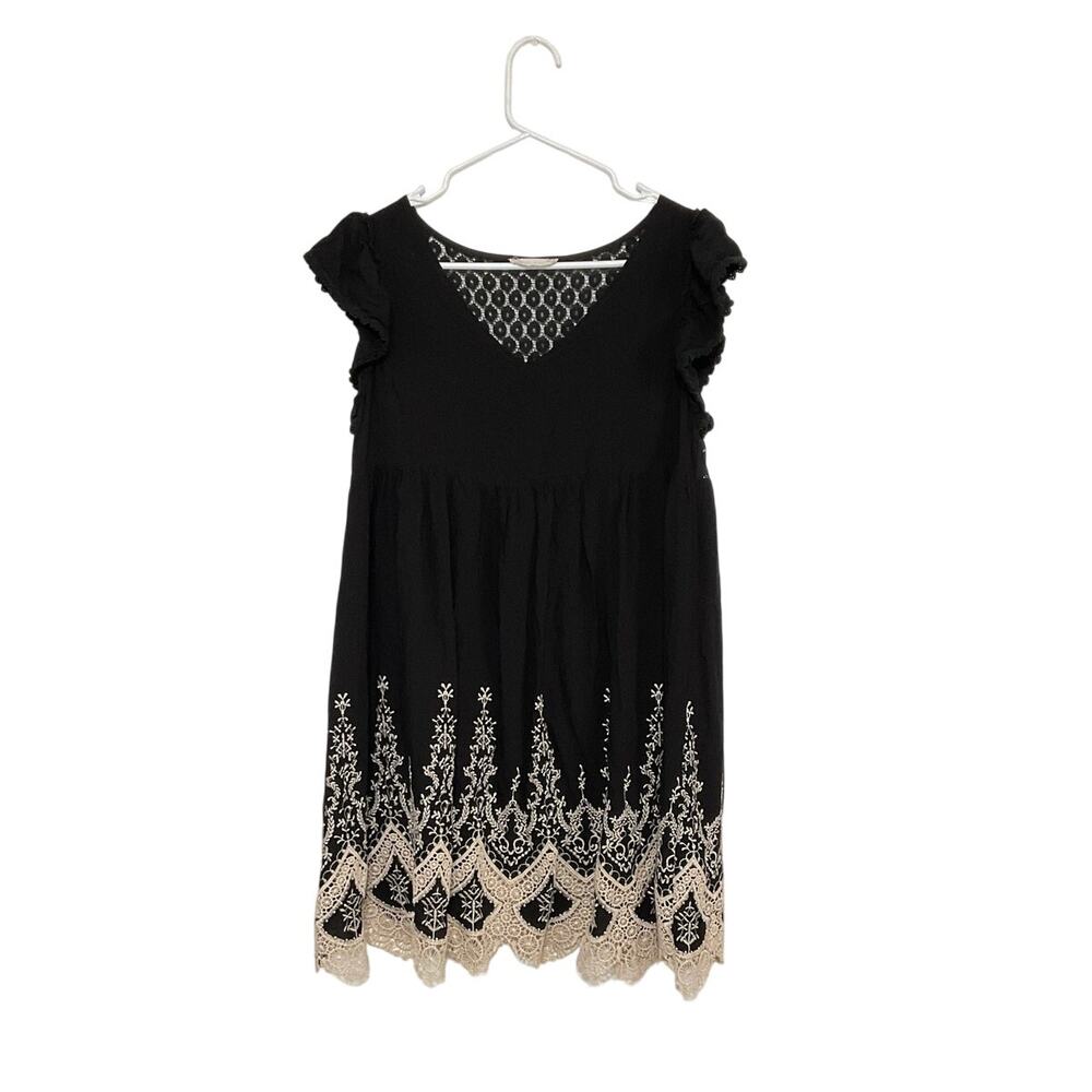 Altar'd‎ State Black/Cream Babydoll Mini Dress Embroidery Medium Flutter Sleeve